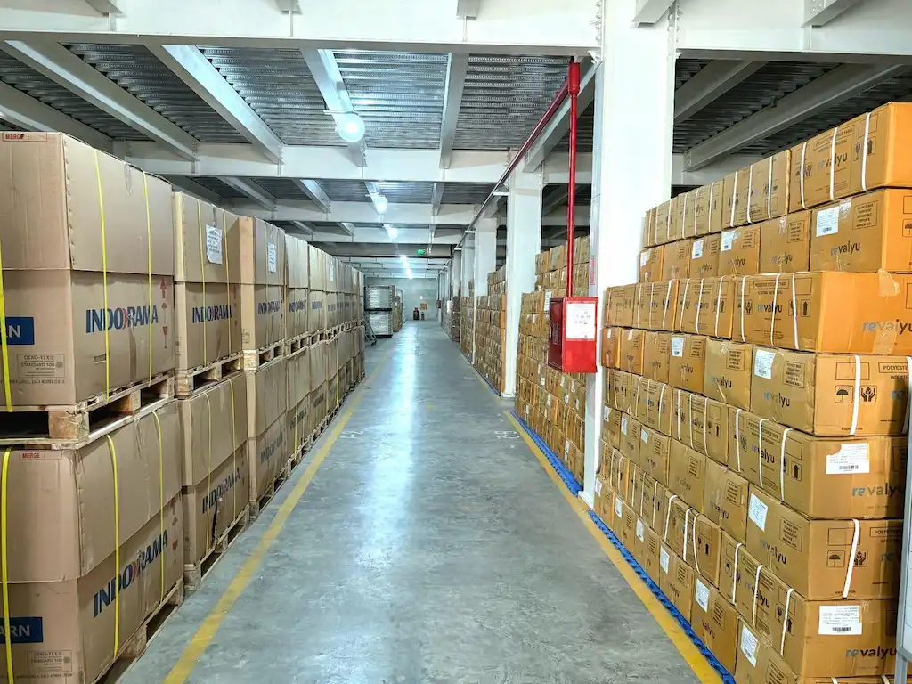 Yarn Warehouse